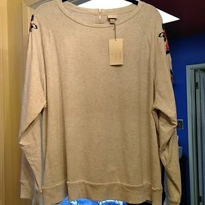 Embroidered Plus light grey Target Sweatshirt